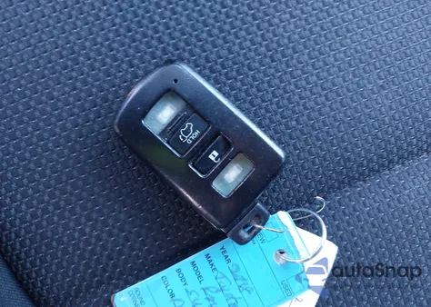 2018 Toyota Rav4 Xle from USA, damaged, VIN 2T3RFREV4JW846515